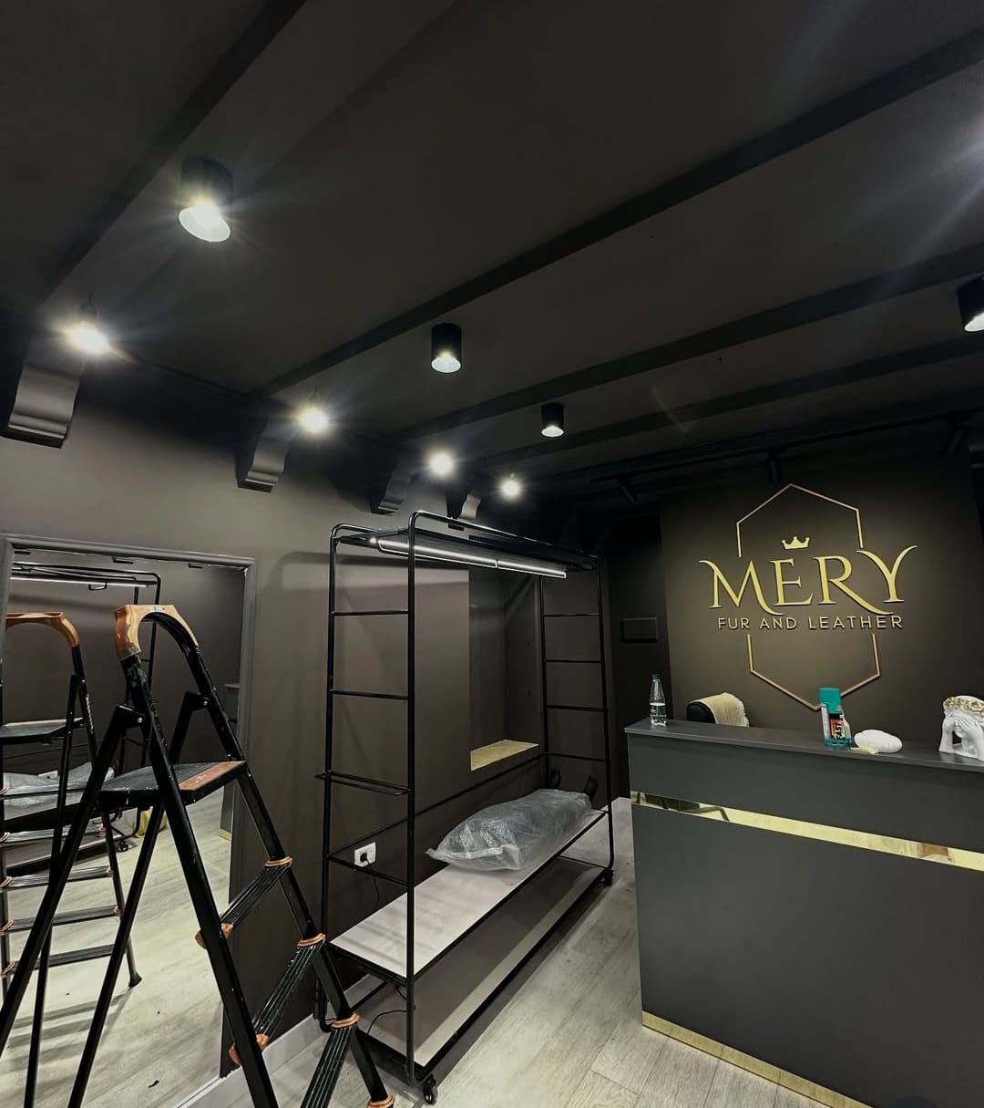 Punime profesionale elektrike - Ambiente komerciale